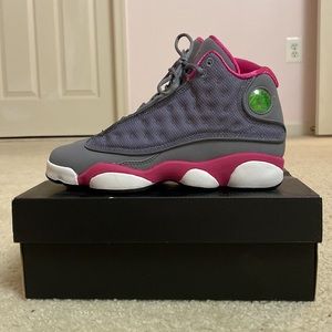 BNIB Air Jordan 13 Retro GS 'Grey Fusion Pink'